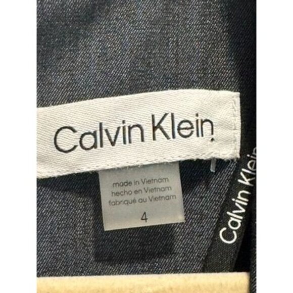 NWT Calvin Klein Wms Sleeveless Denim Jumpsuit Sz 4 V-Neck Back Zip $139 READ - Picture 5 of 7